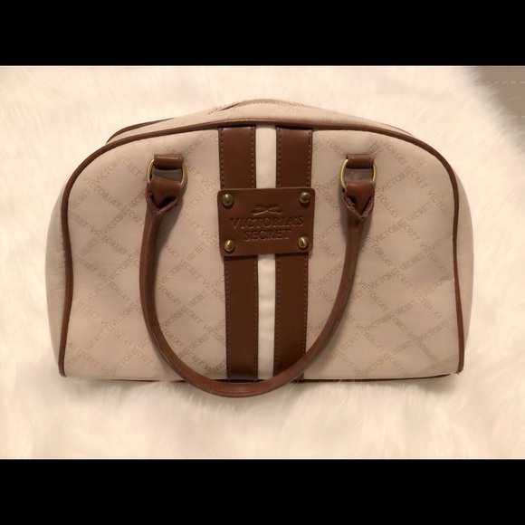 Victoria's Secret Handbags - Victoria’s Secret Tote Bag 👜